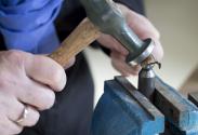 Hamer op zilver